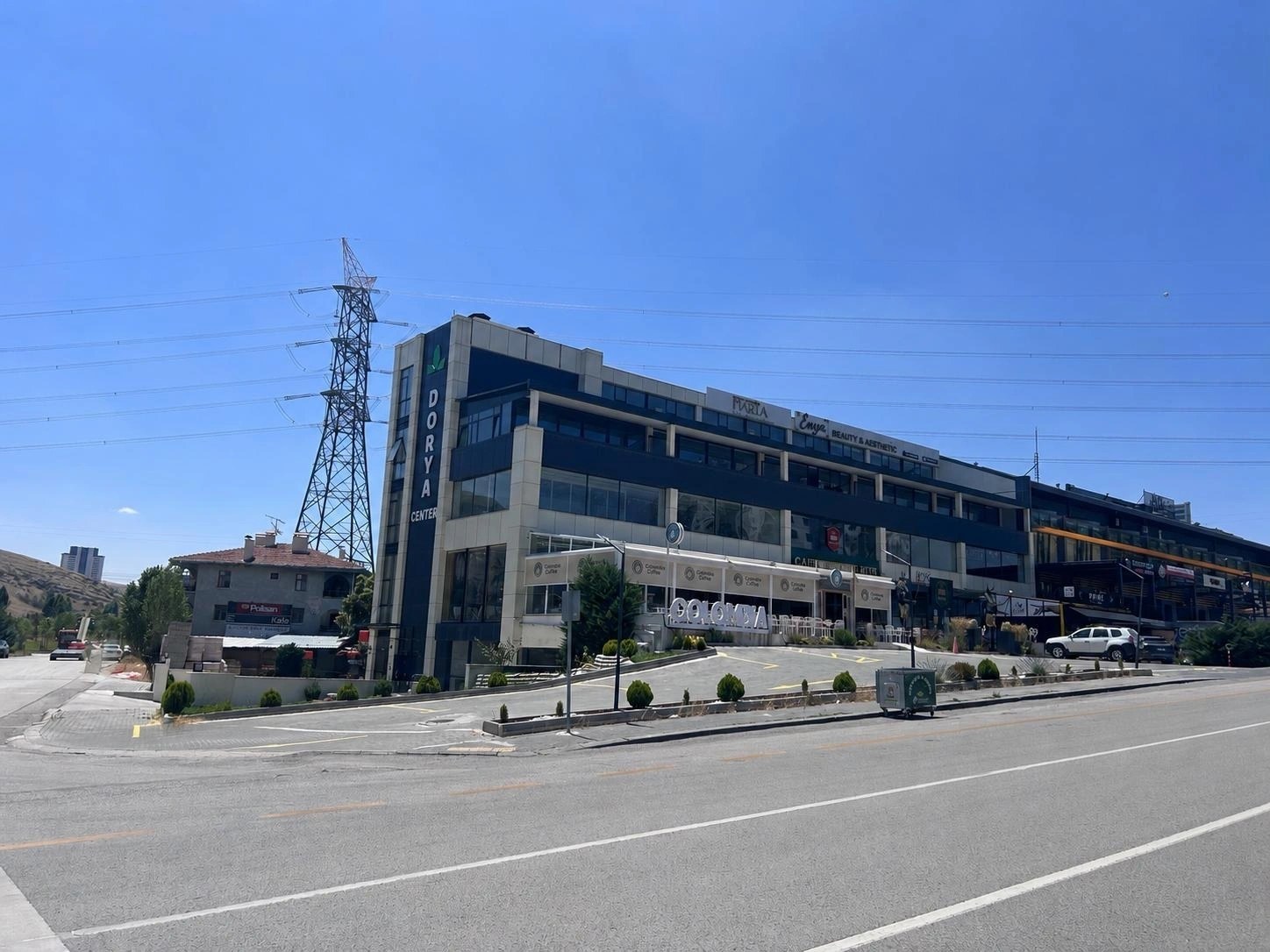 Ticari yapı · Uygulama fotoğrafı